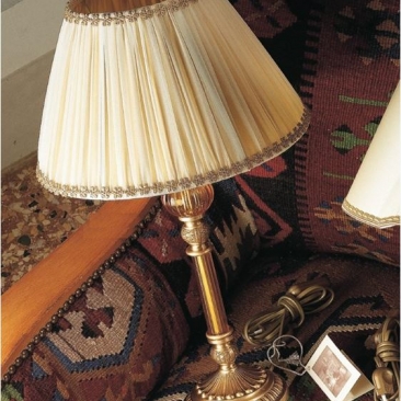 Настольная лампа с янтарным муранским стеклом