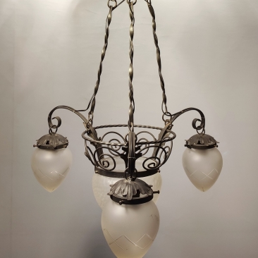 Люстра в стиле модерн антрацитового цвета