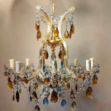 Винтажная люстра с цветным хрусталем