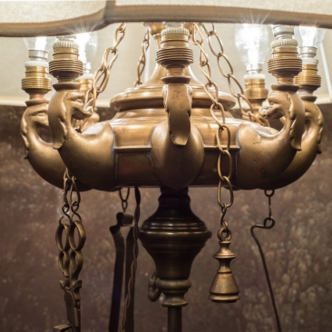 Винтажная напольная лампа из бронзы .