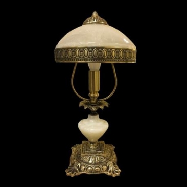 Настольная лампа из белого оникса с плафоном