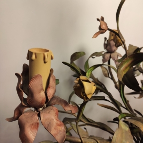 Люстра - букет в оливковых тонах