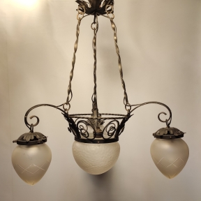 Люстра в стиле модерн антрацитового цвета