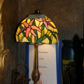 Старинная настольная лампа Тиффани